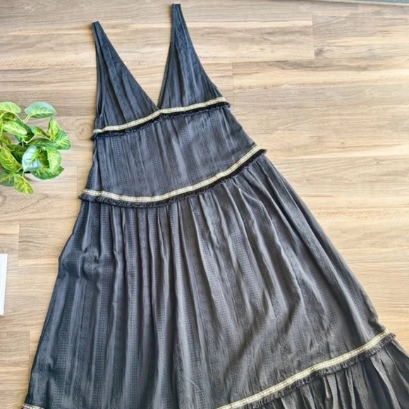 TAJ Black Tiered Boho Maxi Dress with Deep V-Neck Sleeveless Resort Style Size S - Picture 1 of 11